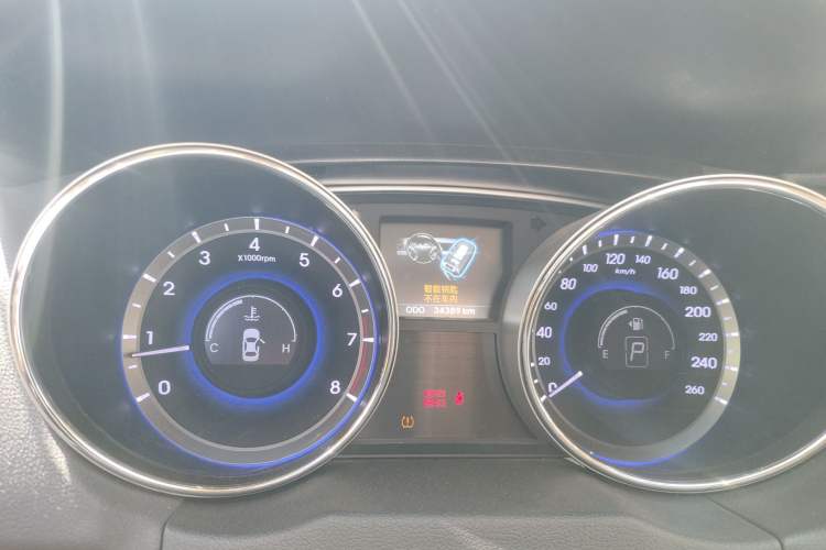 Used Hyundai Sonata 2014 2.0L Automatic Luxury Edition
