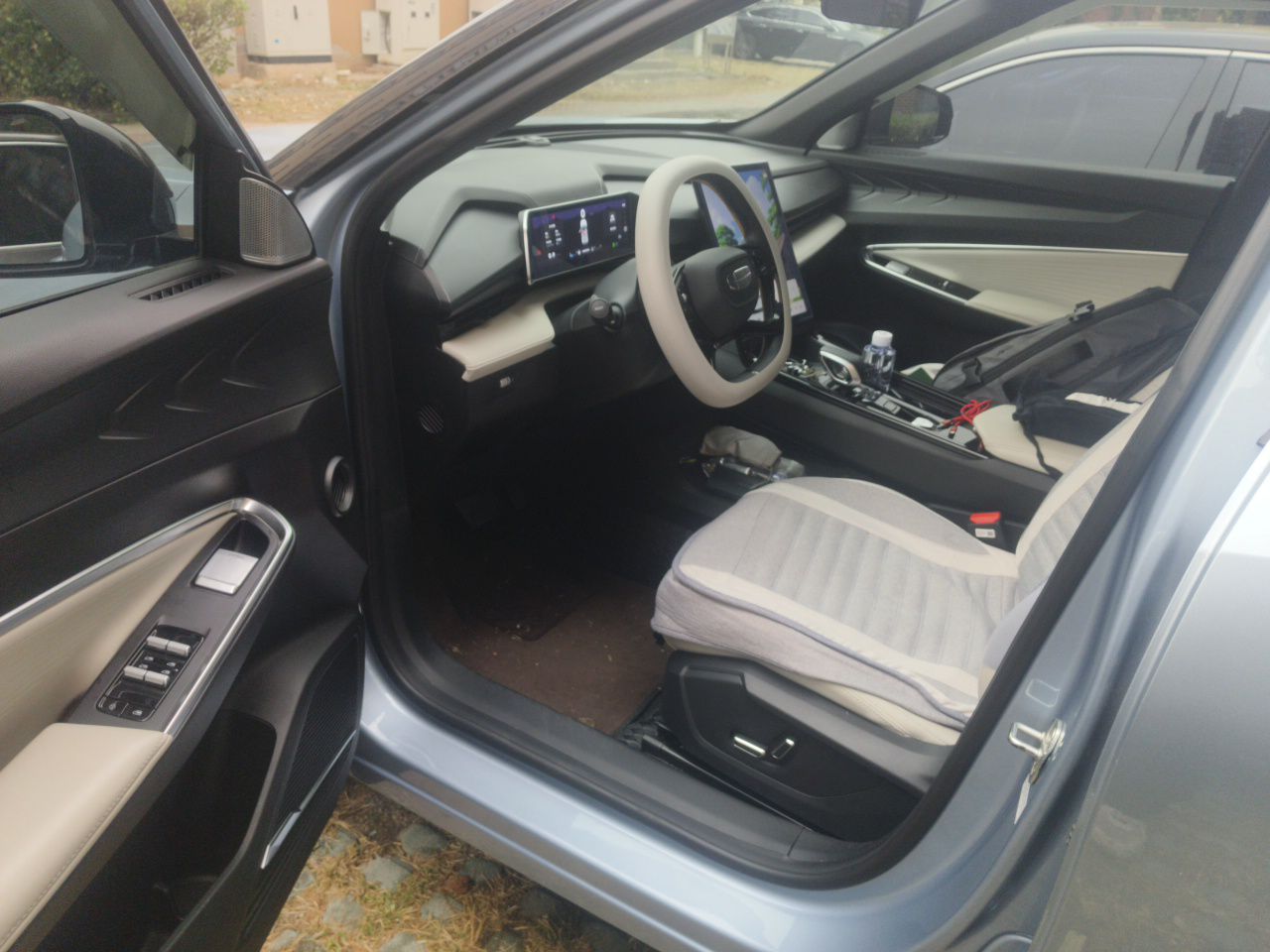 Geely Auto Emgrand X7 Sport 2023 Boyue COOL 1.5TD ZhiZun Edition — снимка 16