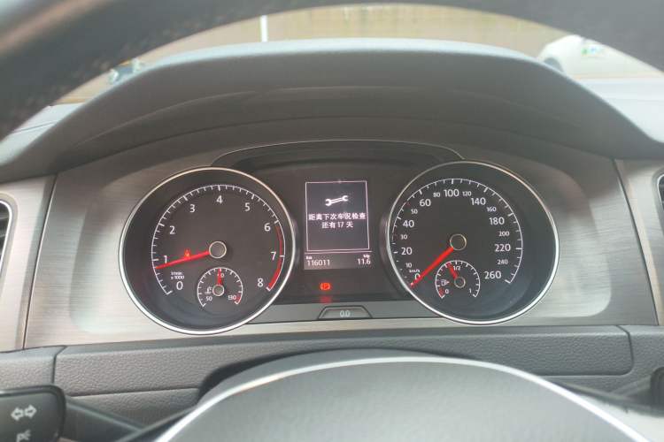 Used Volkswagen Golf 2016 230TSI Automatic Luxury Version Instrument Cluster