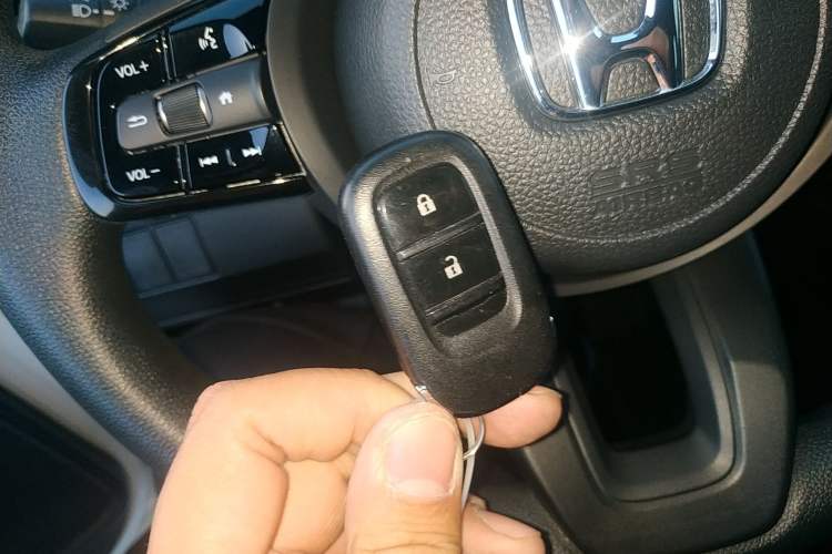 Used Honda Vezel 2023 1.5L CVT Pioneer Edition Vehicle Key