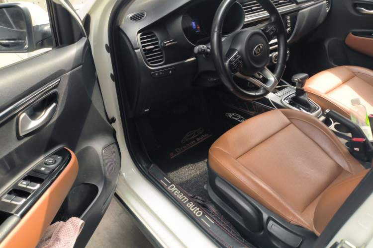 Used Kia KX Cross 2019 1.6L Automatic Dynamic Sunroof Version China VI