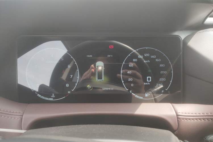 Used Geely Auto Haoyue 2022 1.8TD DCT Luxury 7-Seater
