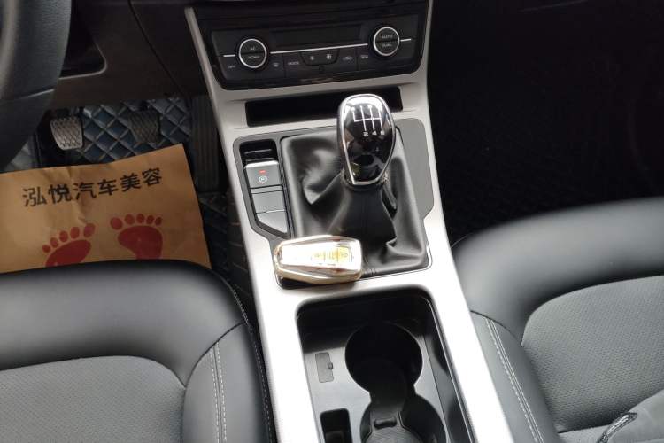 Used Geely Auto Emgrand GL 2021 UP 1.4T Manual LingShang Model