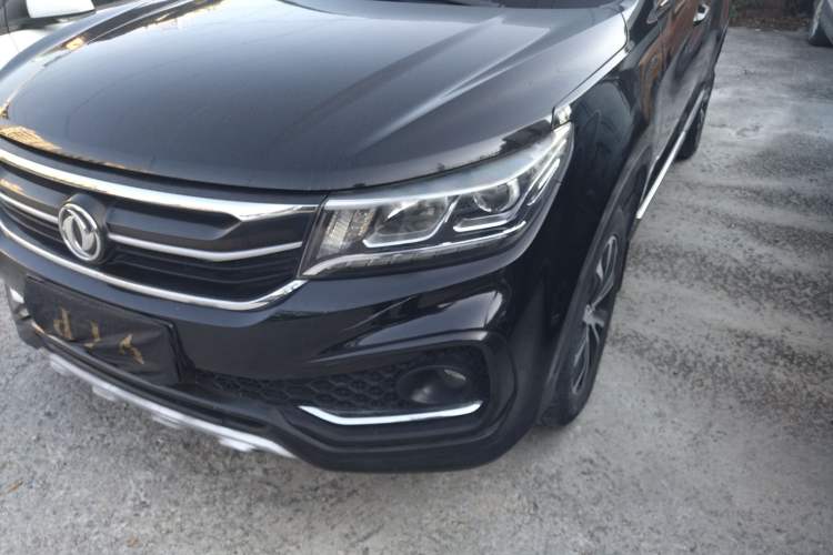 Used FORTHING Joyear X5 2017 Enjoy Series 1.6L CVT Luxury Model