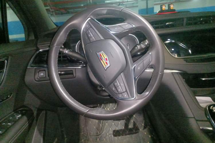 Used Cadillac XT5 2020 Revised Version 28T Luxury Edition
