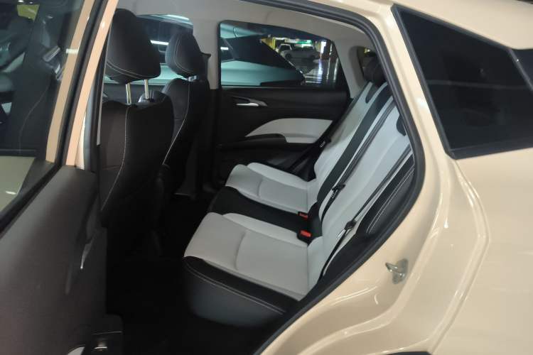 Used NETA AYA 2023 401 Left Rear Seat