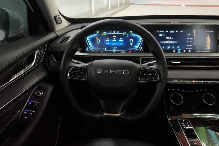 Used EXEED Zhuifeng C-DM 2022 1.5 TCI-DHT 105 km "Chengfeng Qi" Edition Steering Wheel