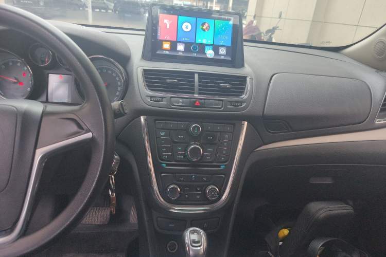 Used Buick Encore 2015 1.4T Automatic Two-Wheel Drive Urban Elite Version