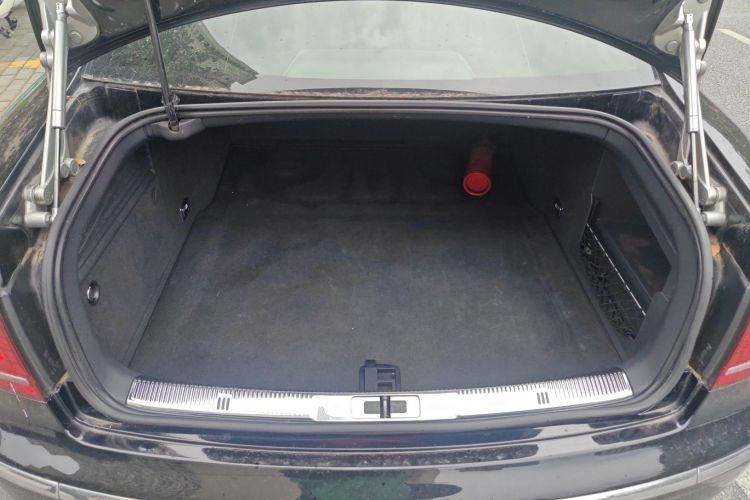 Used Volkswagen Phaeton 2012 3.6L Deluxe Custom Edition
