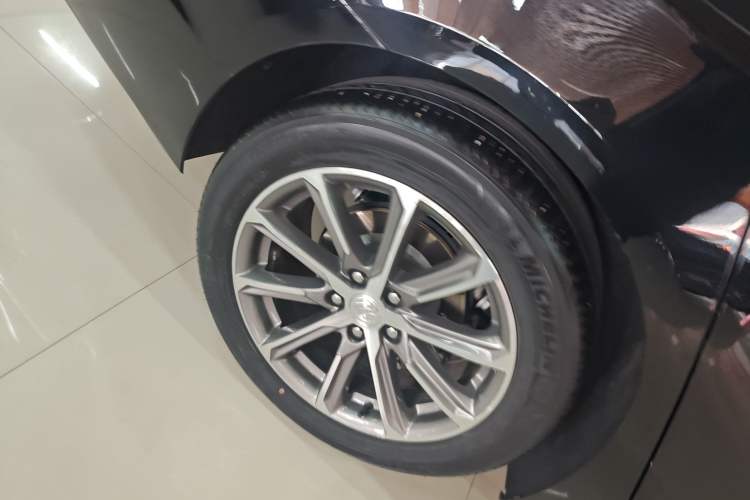 Used Buick LaCrosse 2021 652T Luxury Model
