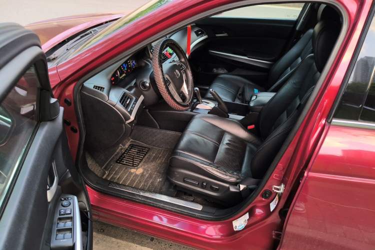 Used Honda Crosstour 2012 2.4L Luxury Edition
