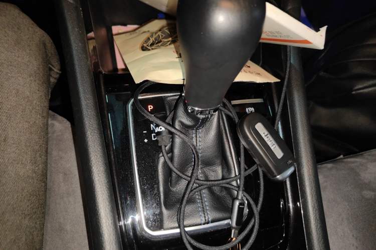 Used Jeep Compass 2021 220T Automatic Elite Edition Gear Lever