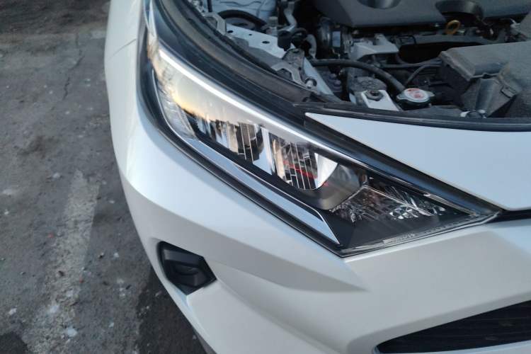 Used Toyota RAV4 2024 2.0L CVT Two-Wheel Drive Urban Edition
