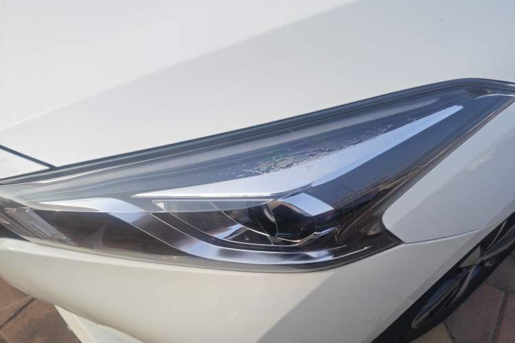 Used Nissan Lannia 2021 1.6L CVT Cool Edition Left Front Headlight