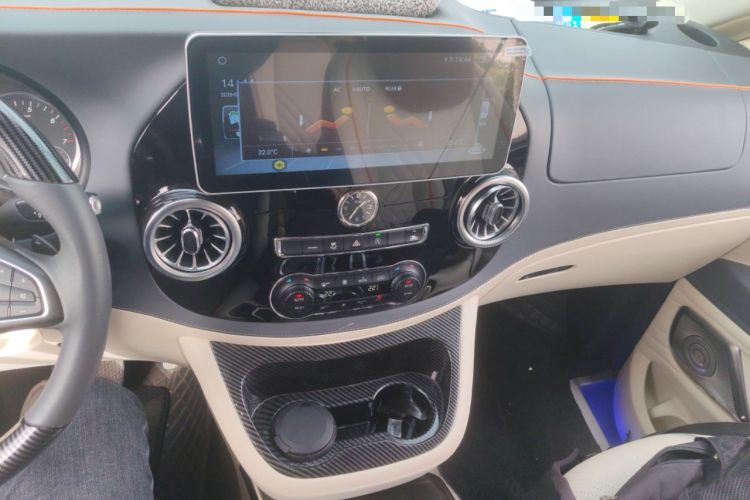 Used Mercedes-Benz Vito 2023 2.0T Elite Version 7 Seats