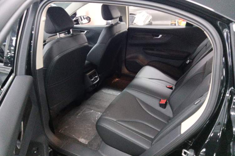 Used Hongqi E-QM5 2023 Revised Version Basic Travel Edition
