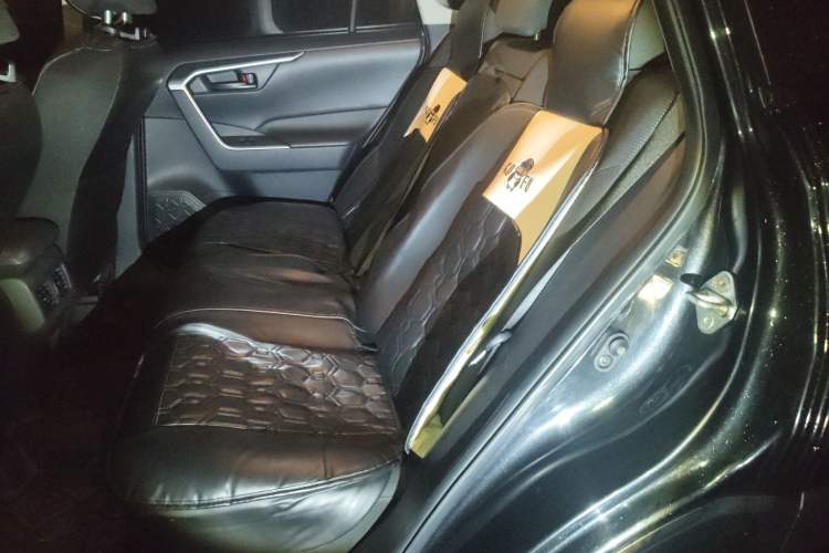 Used Toyota RAV4 2020 2.0L CVT Two-Wheel Drive Urban Edition