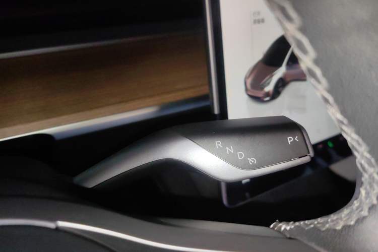 Used Tesla Model 3 2022 Rear-Wheel-Drive Version Gear Lever