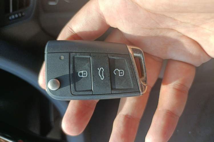 Used Volkswagen Tharu 2021 280TSI Two-Wheel Drive Trend Edition Interior 1