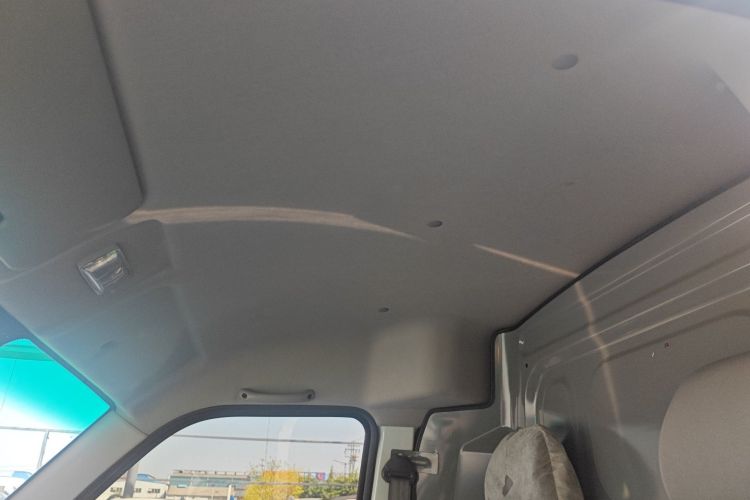 Used Jinbei Hiace X30 2023 1.5L Super-Enjoyment Van 2/5 Seats Non-Air-Conditioned Version SWC15M Headliner