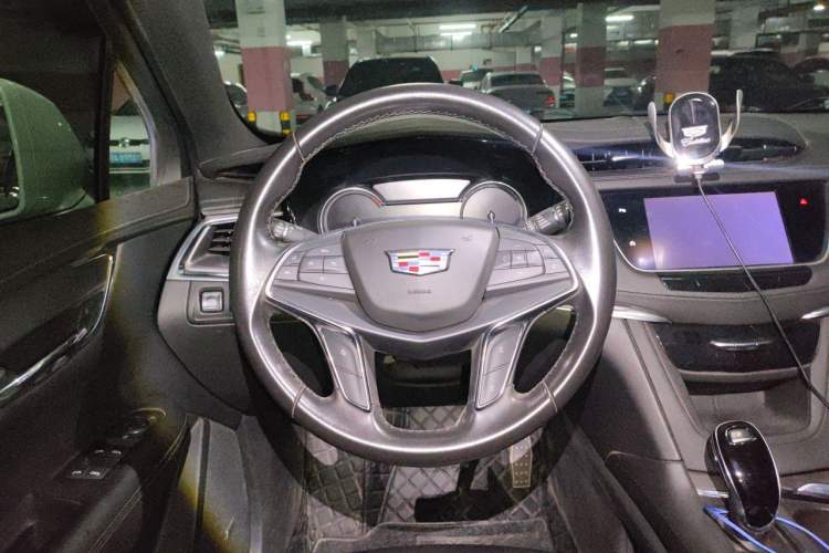 Used Cadillac XT5 2020 28T Tech Edition