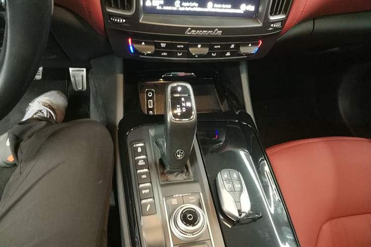 Used Maserati Levante 2019 3.0T Standard Version China VI
