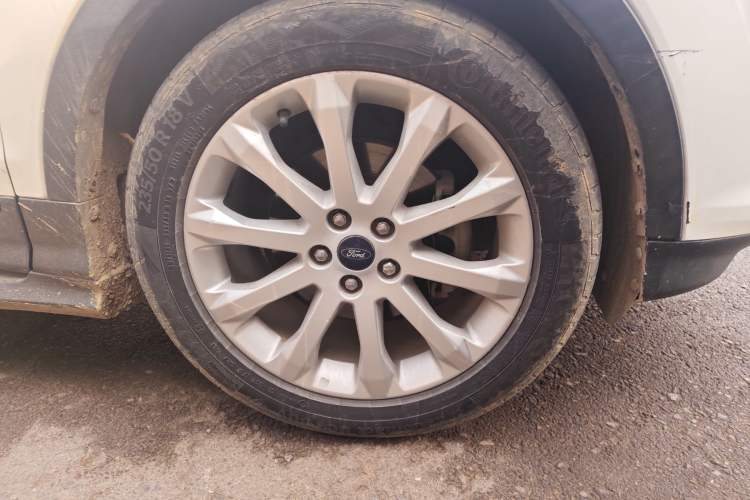 Used Ford Kuga 2015 1.5L GTDi Two-Wheel Drive Fashion Edition Exterior 7