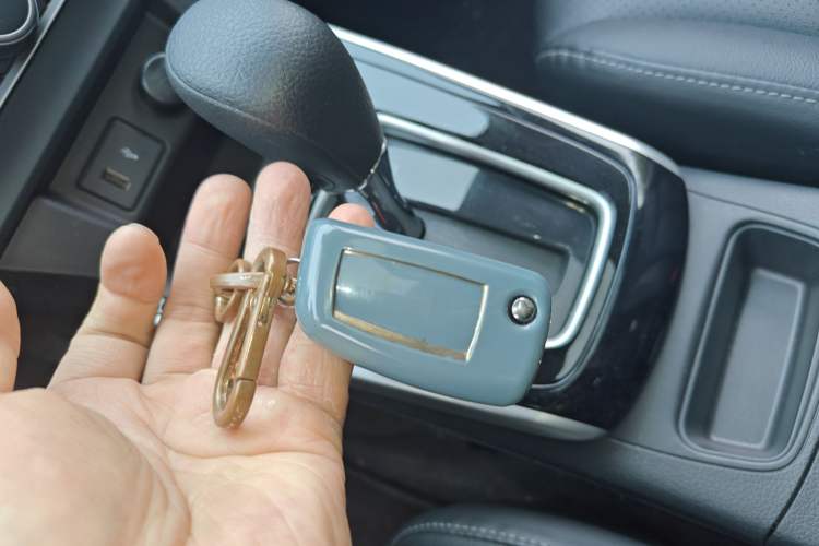 Used Nissan Sylphy 2022 Classic 1.6XL CVT Luxury Edition Vehicle Key