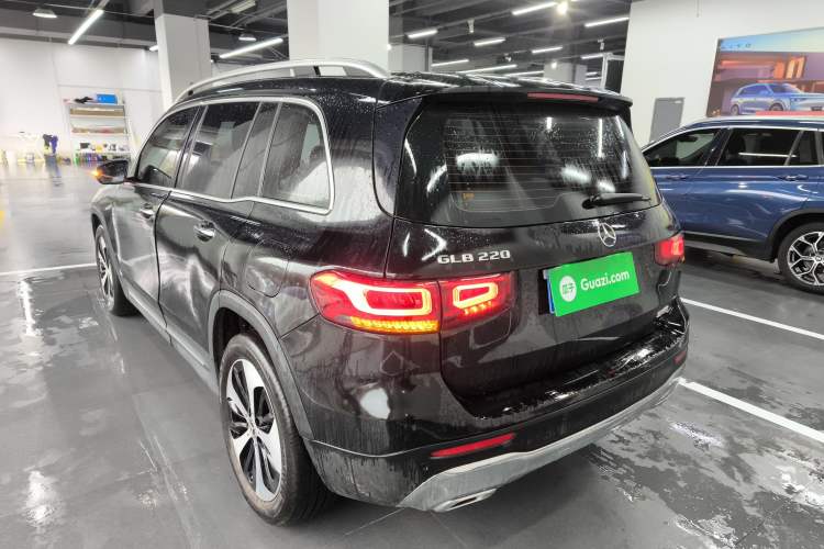 Used Mercedes-Benz GLB 2023 GLB 220 Fashion Model
