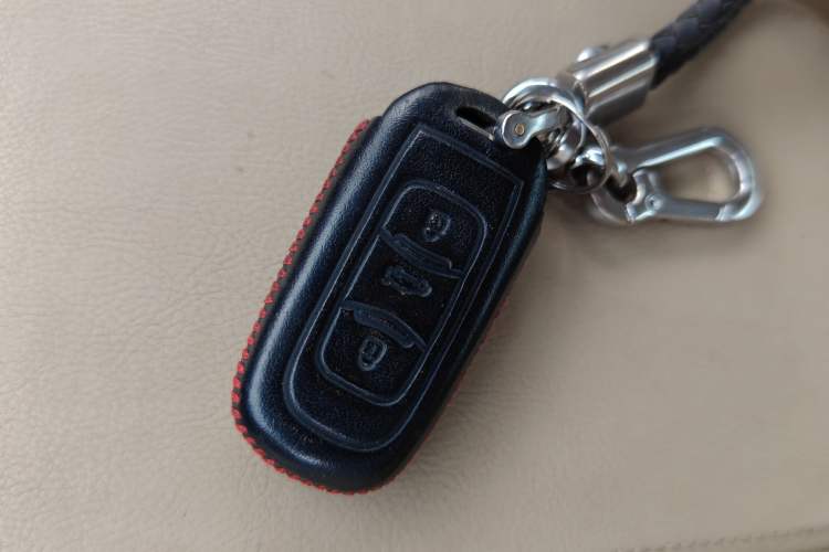 Used Geely Auto Emgrand 2017 Sedan Million Edition 1.5L Manual Luxury Model