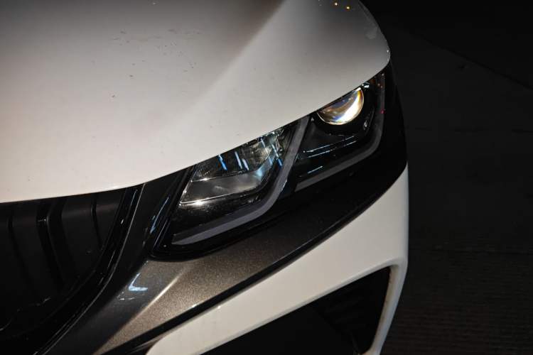 Used Geely Auto Coolray 2023 1.5T DCT Platinum Edition
