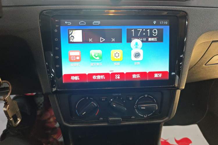 Used Volkswagen Santana 2018 1.5L Automatic Fashion Edition Audio And AC Panel