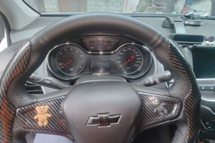 Used Chevrolet Cruze 2017 1.5L Automatic Pioneer Sunroof Edition Instrument Cluster