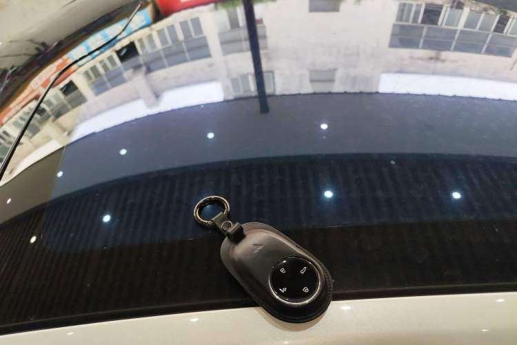 Used NETA S 2022 Extended-Range Version 1160 km Range Rear-Wheel-Drive Compact Edition