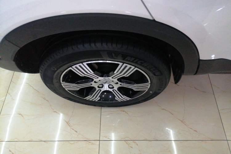 Used Volvo XC40 2021 T3 Zhiyuan Luxury Edition Right Rear Wheel Hub