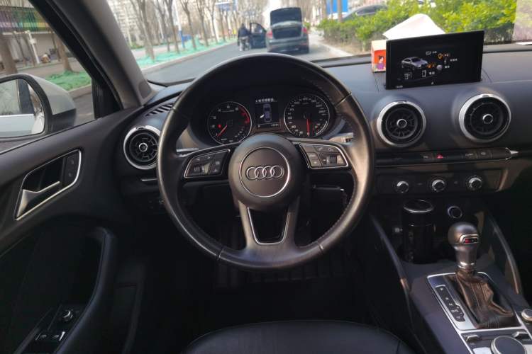 Used Audi A3 2018 30th Anniversary Edition Limousine 35 TFSI Fashion Model
