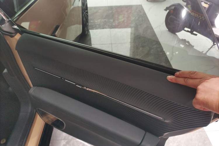 Used Avatr 12 2024 650 Three-Laser Four-Wheel Drive Performance Edition