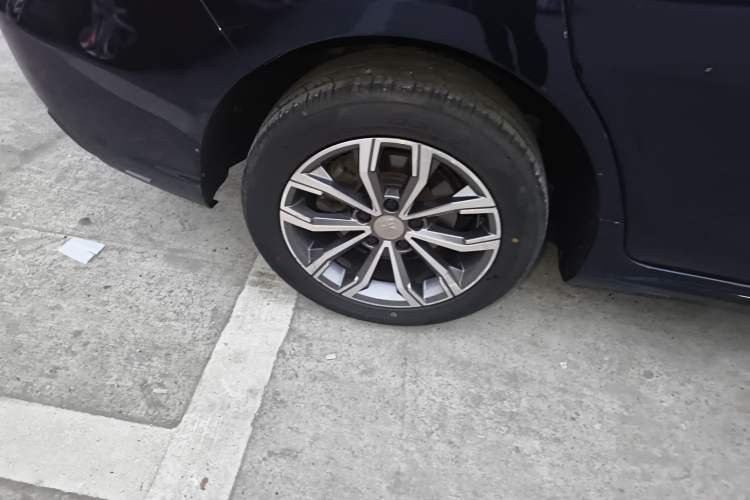 Used BYD Song MAX 2019 1.5T Automatic Smart Connect Ruiyi Sunroof Version 6 Seats China VI Standard