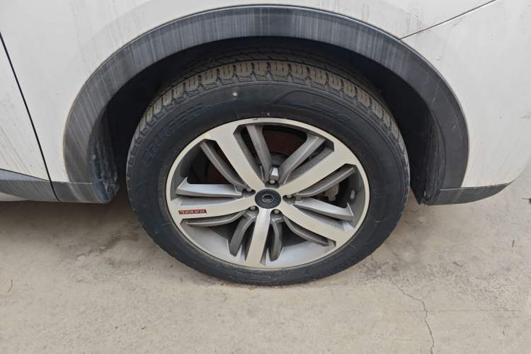 Used Haval H6 2017 Red-Label 2.0T Automatic Two-Wheel Drive Leading Edition
