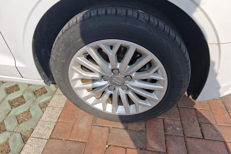 Used Audi A3 2015 Limousine 35 TFSI Millionth Anniversary Intelligent Leading Model
