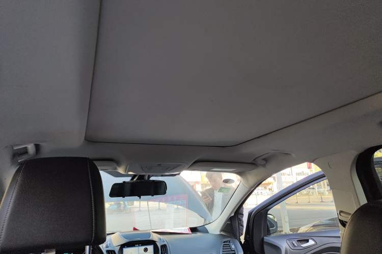 Used Ford Kuga 2019 EcoBoost 180 Two-Wheel-Drive Platinum Edition China VI Standard
