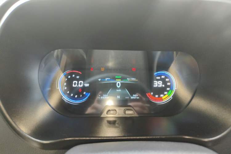 Used CHANGAN KAICHENG Ruixing EM80 2024 Comfort-Style 6-Seater 41.86 kWh Instrument Cluster