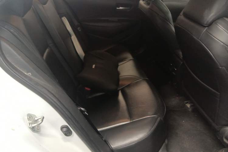 Used Toyota Levin 2019 185T CVT Luxury Edition China VI Standard Left Rear Seat