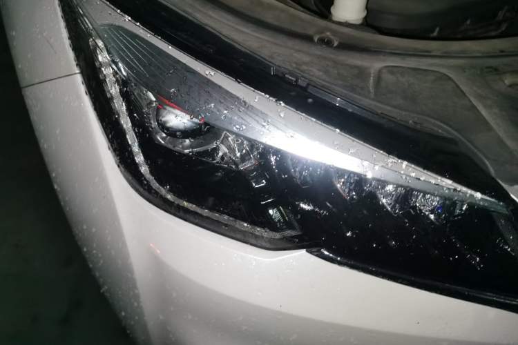 Used CHANGAN CS85 COUPE 2019 1.5T DCT Dynamic Version China VI Standard Right Front Headlight