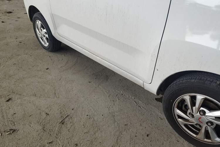 Used Wuling Hongguang MINIEV 2021 Macaron Fashion Model Lithium Iron Phosphate