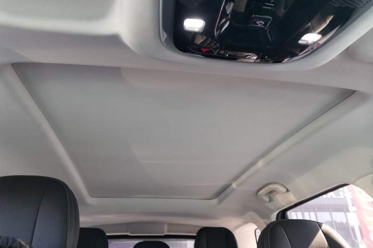 Used Chery Tiggo 9 2023 2.0T Dual-Clutch Two-Wheel Drive Leading Edition 5 Seats