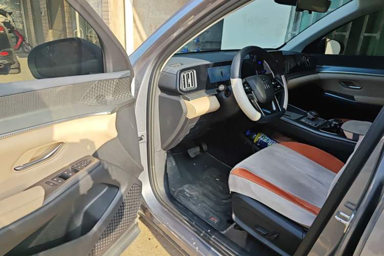 Used BYD Song Pro New Energy 2025 Second-Generation DM-i 115KM Overachiever Trim