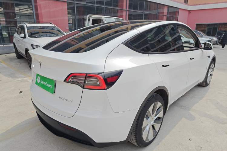 Used Tesla Model Y 2022 Rear-Wheel-Drive Version