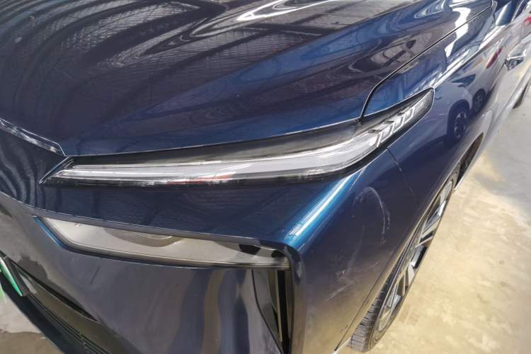 Used Wey Lanshan 2023 Four-Wheel Drive Ultra-Long Range Version Left Front Headlight