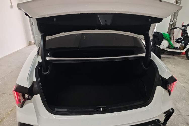 Used Lynk & Co 03 2023 2.0TD DCT JingPro